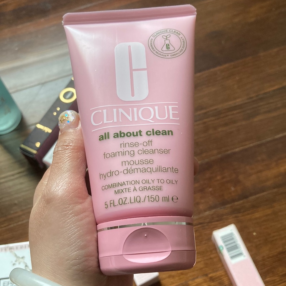 clinique foaming cleanser